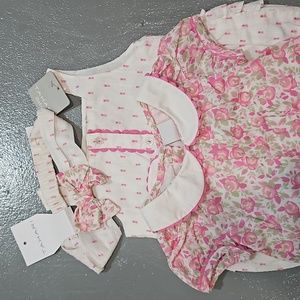 Tahari Baby 3 pc Set